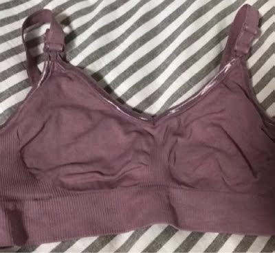 我把里面的垫子取掉了，已经下水洗了，穿上去很舒服。