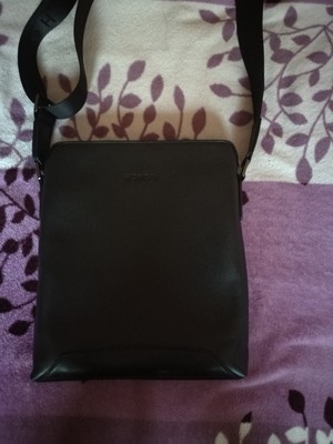 揭秘红谷男包怎么样,质量假不假呢，亲身使用三个月感受揭秘