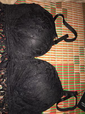 内衣很好看,也很舒服,买了很多件,熟客,回头率百分百,很多款性感又好穿。 内衣很好看,也很舒服,买了很多件,熟客,回头率百分百,很多款性感又好穿。