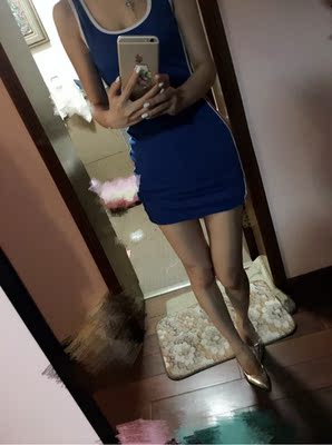 喜欢这件，显瘦，弹力好，不是那种紧绷在身上的所以很舒服，凉快透气夏天穿很适合