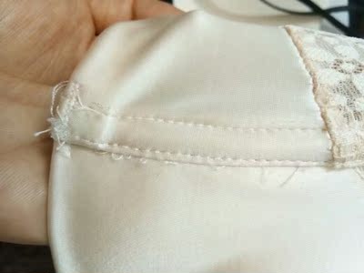 内衣质量有问题本来要退的，结果被老妈拿去洗了