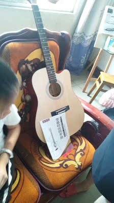 蓝之吉民谣吉他价格,人气怎么样,值得选购吗,蓝之吉民谣吉他怎么样,蓝之吉质量如何,值得入手吗