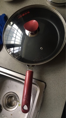 真实使用感受炒锅用炊大皇不粘锅怎么样,好不好用?用着健康安全吗?