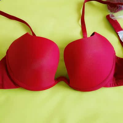 已经是第二次回购了，做工精致，&nbsp;聚拢效果不错，试穿挺舒服的​&nbsp;是最满意的内衣，颜色很好看，不变形不跑偏，比实体店便宜多了，如果有粉色的，还想多买两件！