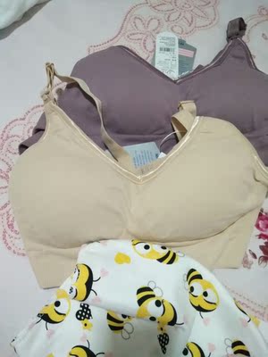 我哺乳期不能穿内衣，又不能什么都不穿，就特意买了这款，很舒服