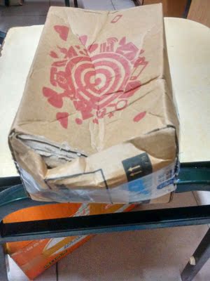 快递包装有损坏,原来里面只有3片啊,两对开的,好少,有点贵 快递包装有损坏,原来里面只有3片啊,两对开的,好少,有点贵