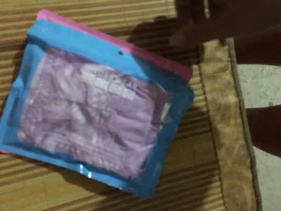 物流很快,两天就到了,内裤很喜欢,颜色很好看,质量很好,穿上很舒服,很柔软,谢谢媛媛推荐,支持媛媛。 物流很快,两天就到了,内裤很喜欢,颜色很好看,质量很好,穿上很舒服,很柔软,谢谢媛媛推荐,支持媛媛。