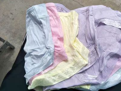 质量很好，而且穿着舒服。很满意。。。。