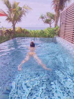 正好赶上出去玩的时候带走 质量还好 重点是发货时间挺快 以后还会来的 正好赶上出去玩的时候带走 质量还好 重点是发货时间挺快 以后还会来的