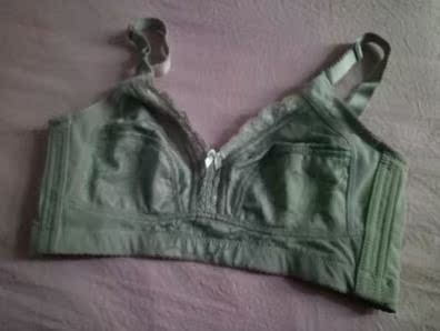 实惠便宜，质量又好，聚拢效果特别棒，已经在这家第二次购买了，就认定这家了！