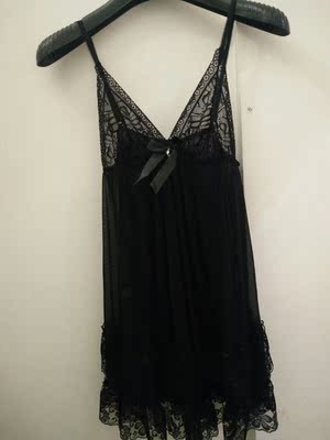 性感睡裙包装挺精致的哦!不会很透,朦朦胧胧的很性感,面料摸起来很柔软舒服,价格还那么实惠,喜欢的友友们可以放心入手 性感睡裙包装挺精致的哦!不会很透,朦朦胧胧的很性感,面料摸起来很柔软舒服,价格还那么实惠,喜欢的友友们可以放心入手