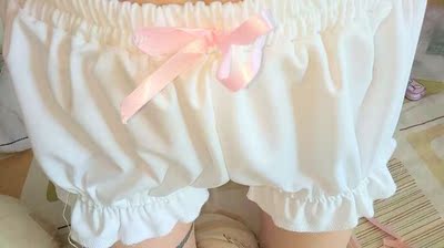 很可爱的安全裤,摸着舒服~穿浅色裙子很适合。可爱~ 很可爱的安全裤,摸着舒服~穿浅色裙子很适合。可爱~