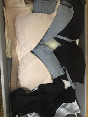 第一次买这家，舒服到没话说，很喜欢会回购的