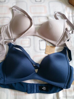 已经是第三次购买此款了，无钢圈，很舒服，