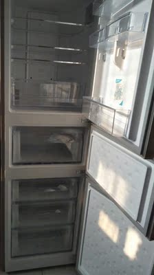 MeiLing/美菱 BCD-220WP3CX 冰箱三门风冷变频小型家用节能电冰箱