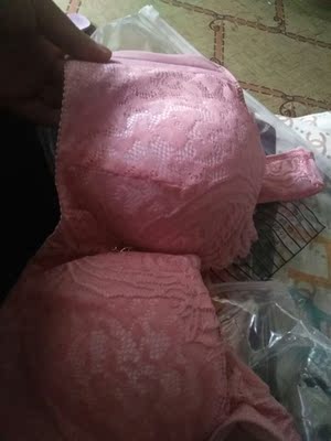 很不错哦，，有钢圈，而且码数刚好