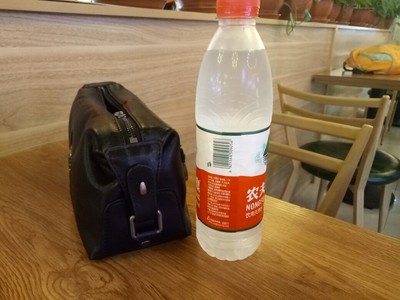 火爆的帕宾男包怎么样，真相如何,看过才知