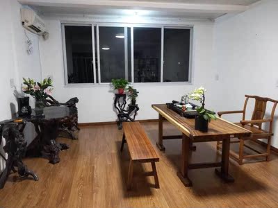 发货快，包装好，做工精细，质量不错，很满意，服务态度好