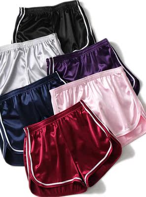 牛仔裤已经收到了，店家发货快，包装好，之前对比了好多家，纠结了很长时间，最终选择这一家，，挺好的，手感特别好，舒服，很满意!跟图片一样，很喜欢，超级棒，这个价格蛮不错，物流超级超级快，颜色很正，和图片差不多，看起来挺好的，真的特别不错，颜色也很满意，洗了哈，不太掉色，挺满意的！做工精细无异味儿，非常大气!真的是超级好的卖家，解答疑问不厌其烦，细致认真，关键是东西好，而且货物发得超快，包装仔细，值得信赖!包包很好看，质量非常好，与卖家描述的完全一致，非常满意,真的很喜欢，完全超出期望值，掌柜的服务态度真好，太喜欢了，谢谢！，也希望店家多多做活动！淘宝购买的东西太多太多了，所以你在别的地方看到一样的评论，五星好评，购物愉快！满意满意！ �Ҳ���Ҫ��2...