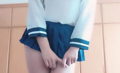 搭配了下另一款的裙子w意外的合适呢