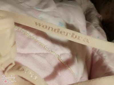 非常舒适！第一次买就非常满意，后来又买了别家的，最后兜兜转转还是Wonderbar的内衣最舒适，最称心！我想以后可能都买这个牌子了。