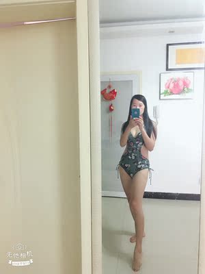 泳衣收到啦，洗过试穿了一下，大小正好，泳衣颜色非常漂亮，玫红色很好看，很喜欢！