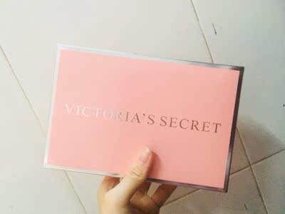 内裤穿起来蛮舒服的 ，屁股大的我居然可以穿 ，弹性超好，下次还来回购 价格也实惠 ～