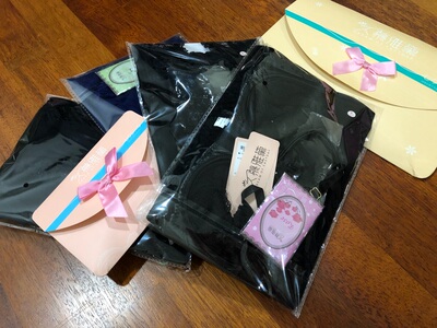 买了四套，也是第二次回来买了，这家的宝贝包装，质量都是好的，只是有些配裙子的丁字裤不怎么样，所以建议丁字裤另外购买。裙子的话这款是买的四件里最喜欢的。简单大方，黑色却比较特别的一款。双十一比较优惠的。谢谢您哦！