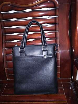 目前看来稻草人男包怎么样,三个月使用彻底后悔了,内幕曝光