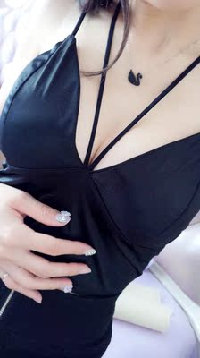 特别好看，好搭衣服，准备在入手一件