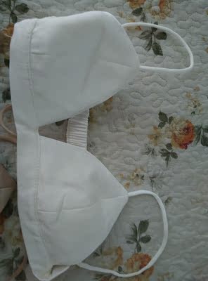 收到宝贝了，完美，不论是颜色，样式都很好，滑滑的，很亲肤，物流非常快，5分好评店家服务非常棒