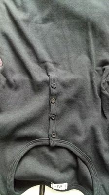 衣服很好大家看图,一会洗了我在追加 衣服很好大家看图,一会洗了我在追加