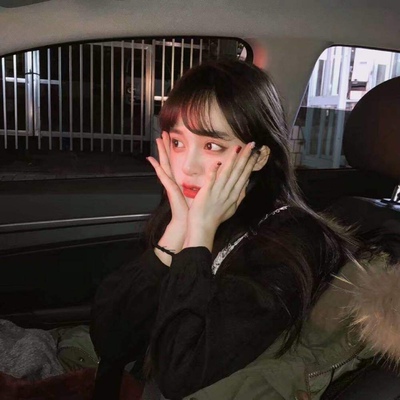 和此卖家交流,自觉七经八脉为之一畅,我在淘宝买了这么多年,所谓看过"女干"商无数,但与卖家您交流,我只想说,老板你实在是太好了。 你的高尚情操太让人感动了。本人对此卖家之仰慕如滔滔江水连绵不绝,海枯石烂,天崩地裂,永不变心。交易成功后,我的心情竟是久久不能平静。自古英雄出少年,卖家年纪轻轻,就有经天纬地之才,定国安邦之智,而今,天佑我大中华,沧海桑田5000年,神州平地一声雷,飞沙走石,大雾迷天,朦胧中,只见顶天立地一金甲天神立于天地间,花见花开,人见人爱,这人英雄手持双斧,二目如电,一斧下去,混沌初开,二斧下去,女娲造人,三斧下去,小生倾倒。得此大英雄,实乃国之幸也,民之福,人之初也,怎不叫人喜极而泣 .......看着交易成功,我竟产生出一种无以名之的悲痛感——啊,这么好的卖家,如果将来我再也遇不到了,那我该怎么办?直到我毫不犹豫地把卖家的店收藏了,我内心的那种激动才逐渐平静下来。可是我立刻想到,这么好的卖家,倘若别人看不到,那么不是浪费心血吗?经过痛苦的思想斗争,我终于下定决心,牺牲小我,奉献大我。我要以此评价奉献给世人赏阅,我要给好评…… 和此卖家交流,自觉七经八脉为之一畅,我在淘宝买了这么多年,所谓看过"女干"商无数,但与卖家您交流,我只想说,老板你实在是太好了。 你的高尚情操太让人感动了。本人对此卖家之仰慕如滔滔江水连绵不绝,海枯石烂,天崩地裂,永不变心。交易成功后,我的心情竟是久久不能平静。自古英雄出少年,卖家年纪轻轻,就有经天纬地之才,定国安邦之智,而今,天佑我大中华,沧海桑田5000年,神州平地一声雷,飞沙走石,大雾迷天,朦胧中,只见顶天立地一金甲天神立于天地间,花见花开,人见人爱,这人英雄手持双斧,二目如电,一斧下去,混沌初开,二斧下去,女娲造人,三斧下去,小生倾倒。得此大英雄,实乃国之幸也,民之福,人之初也,怎不叫人喜极而泣 .......看着交易成功,我竟产生出一种无以名之的悲痛感——啊,这么好的卖家,如果将来我再也遇不到了,那我该怎么办?直到我毫不犹豫地把卖家的店收藏了,我内心的那种激动才逐渐平静下来。可是我立刻想到,这么好的卖家,倘若别人看不到,那么不是浪费心血吗?经过痛苦的思想斗争,我终于下定决心,牺牲小我,奉献大我。我要以此评价奉献给世人赏阅,我要给好评……