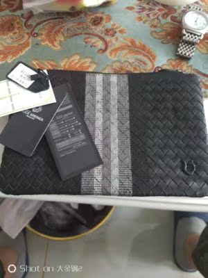 火爆的艾利斯斯普林斯男包怎么样，真相如何,看过才知