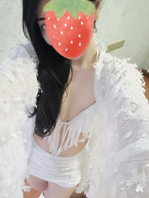 做工和质量出乎意料,非常好,穿上很仙女,一口气买了三件,都是真爱 做工和质量出乎意料,非常好,穿上很仙女,一口气买了三件,都是真爱