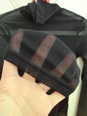 很快收到货。和想象中的一样， 质量好。穿着也正好。款式喜欢。穿着舒服