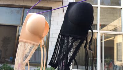 刚收到货试穿了很满意过水了明天就可以穿上