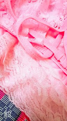 衣服收到啦!颜色好看,还实惠。喜欢的美女们赶快行动吧! 衣服收到啦!颜色好看,还实惠。喜欢的美女们赶快行动吧!