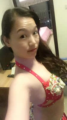 衣服质感也不错，卖家服务态度好，不愧是大品牌