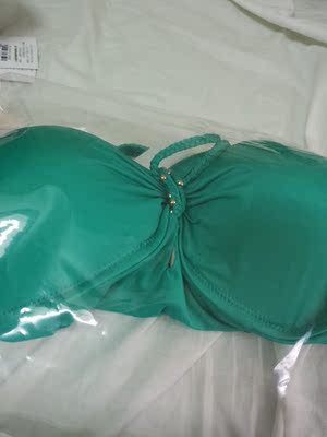 质量不错，一分钱一分货，很软，大小合适。没色差。