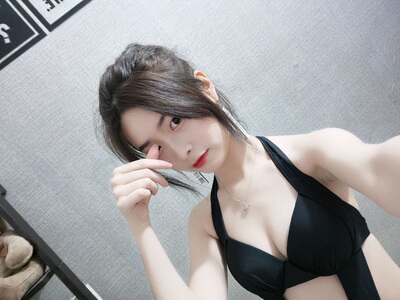 泳衣太棒了,质量很好。这款超级显瘦,聚拢效果也很好,有插口可以加垫,加了效果应该会更好、还会再来的。 泳衣太棒了,质量很好。这款超级显瘦,聚拢效果也很好,有插口可以加垫,加了效果应该会更好、还会再来的。