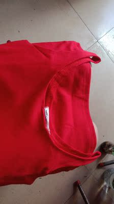 真的等了好多天啊 终于到了 面料可能会有点热 优格很优惠