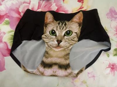 很好看。画很逼真。像3D一样,不过料子不是我想象中的那种无痕料子。不是特别丝滑。其他还行!!! 很好看。画很逼真。像3D一样,不过料子不是我想象中的那种无痕料子。不是特别丝滑。其他还行!!!