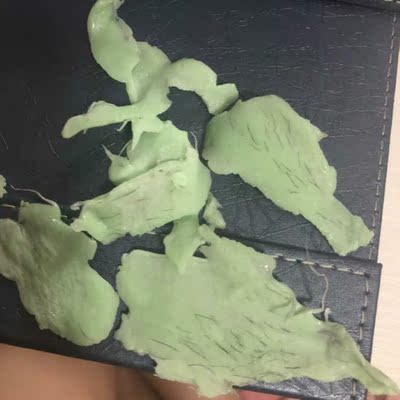 之前剃的，没有几天就长出来了,而且长出来很扎，自从知道老外都用蜜蜡脱毛后,买回来试了一下,比较久长出来，而且长出来的毛也很软，会变少，真的非常好用，现在技术熟能生巧了