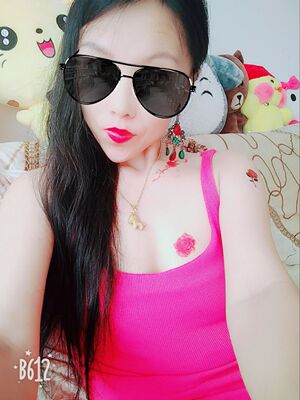 衣服质量很好，穿在身上很舒服，非常完美，值得推荐，还会继续关注!