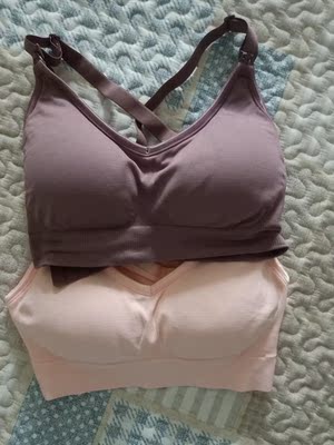 穿着真的很舒服，面料不错，现在是孕期可以穿到哺乳期。