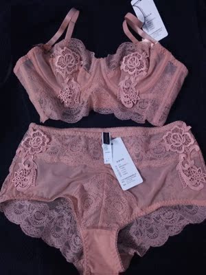 一次很愉快的购物体验。产品触感比较柔软舒适，没有凸点，性价比很高。