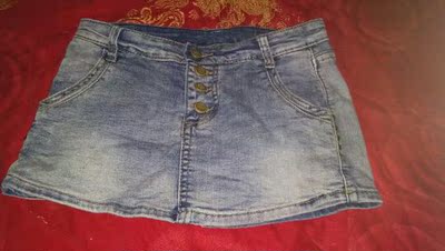 大家放心买  质量不错  洗了几次，还是这么完美