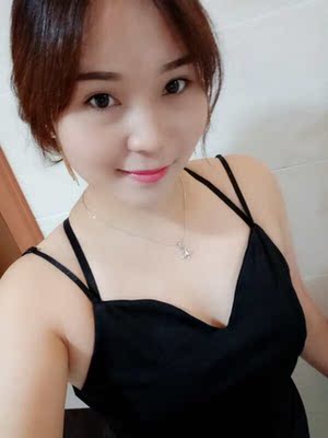 质量很好，穿上很性感，有气质，显肤白