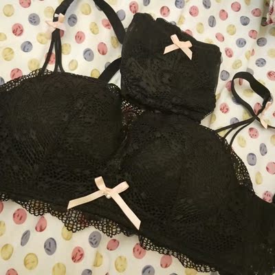 内衣很柔软,穿着很舒服,没有束缚感,很满意的一次购物,以后会常来的 内衣很柔软,穿着很舒服,没有束缚感,很满意的一次购物,以后会常来的